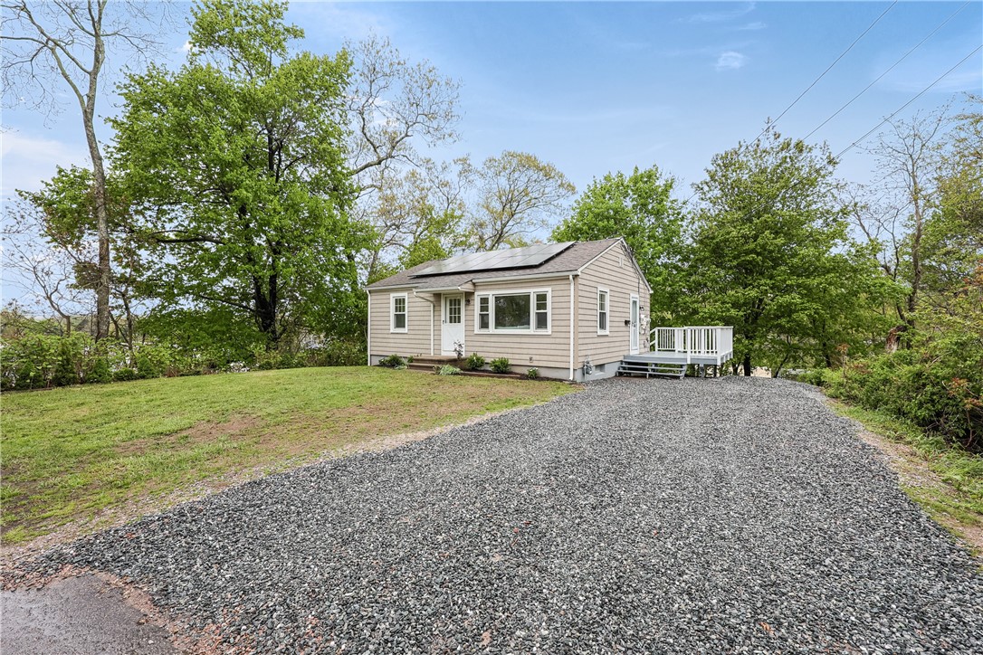 7 Maggio Street Westerly, RI 02891 - Photo 14 of 14