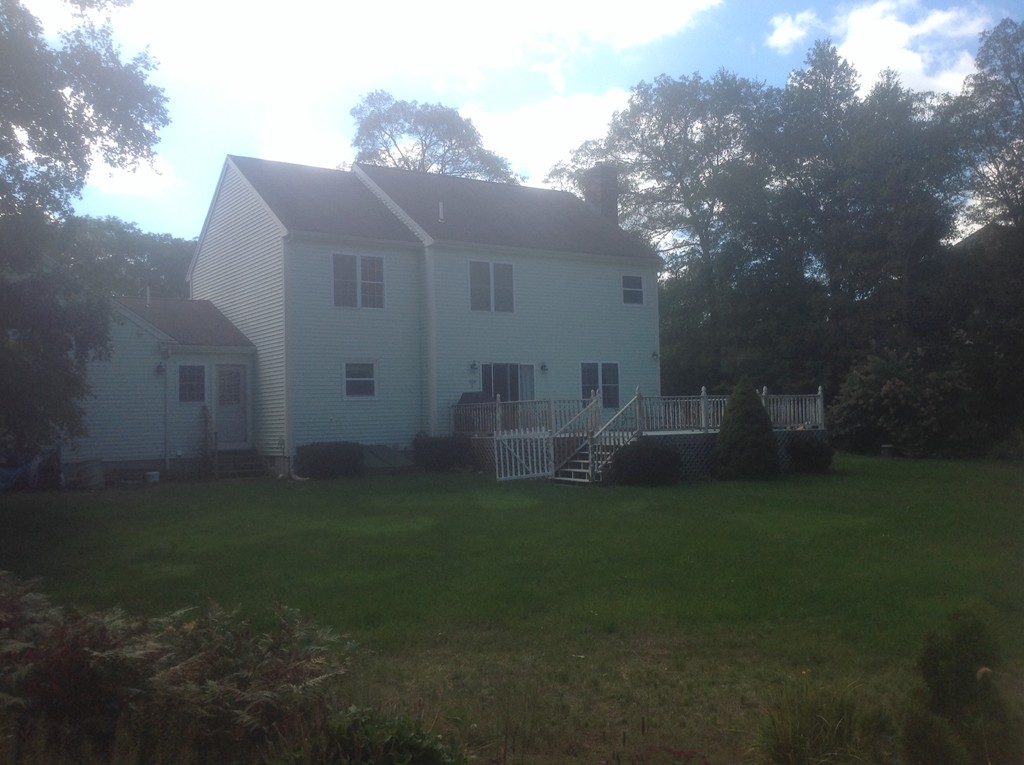 36 Yearling Run Road Bourne, MA 02532 - Photo 3 of 4