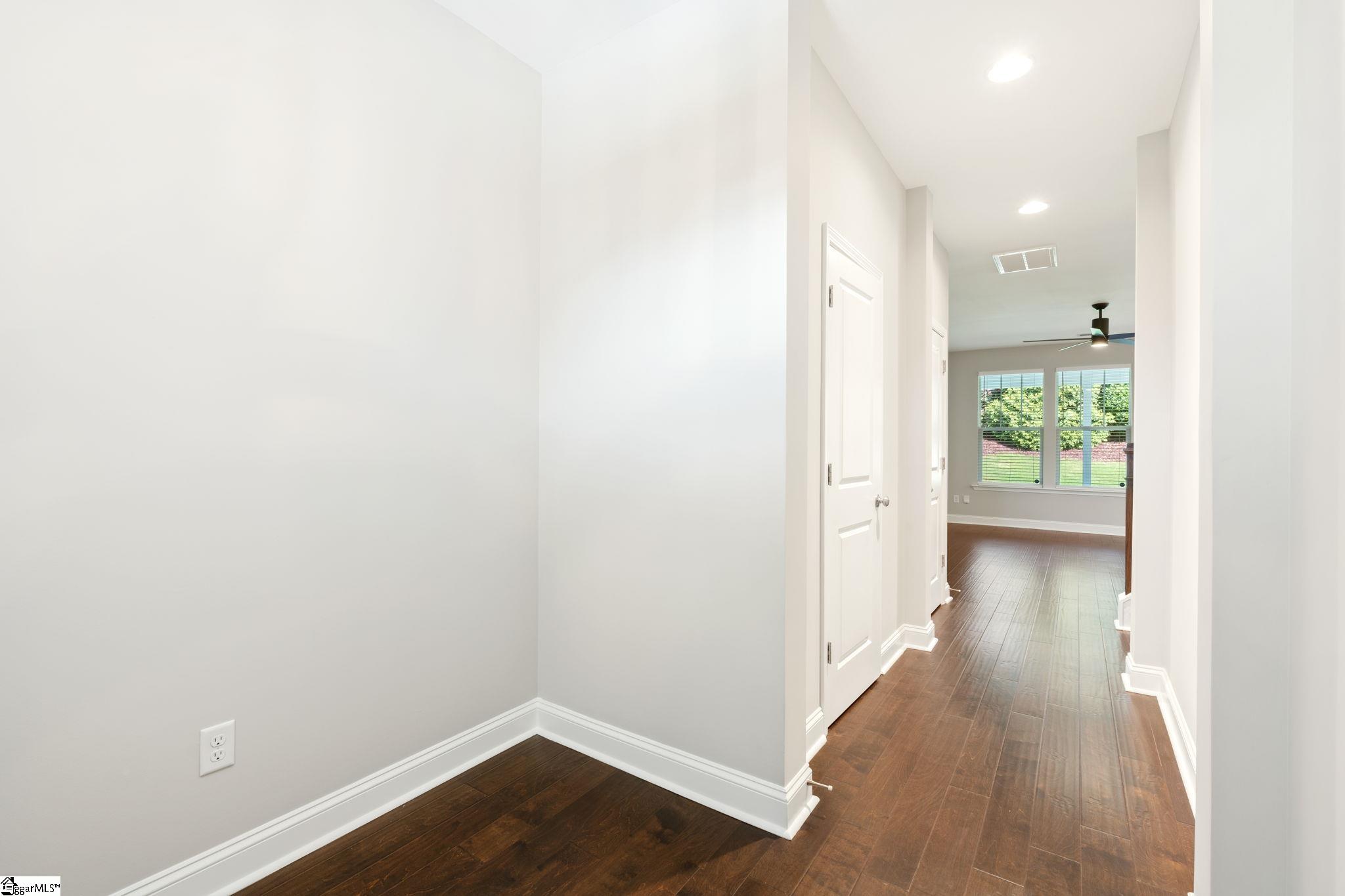 103 Coogan Lane Greer, SC 29650 - Photo 7 of 46