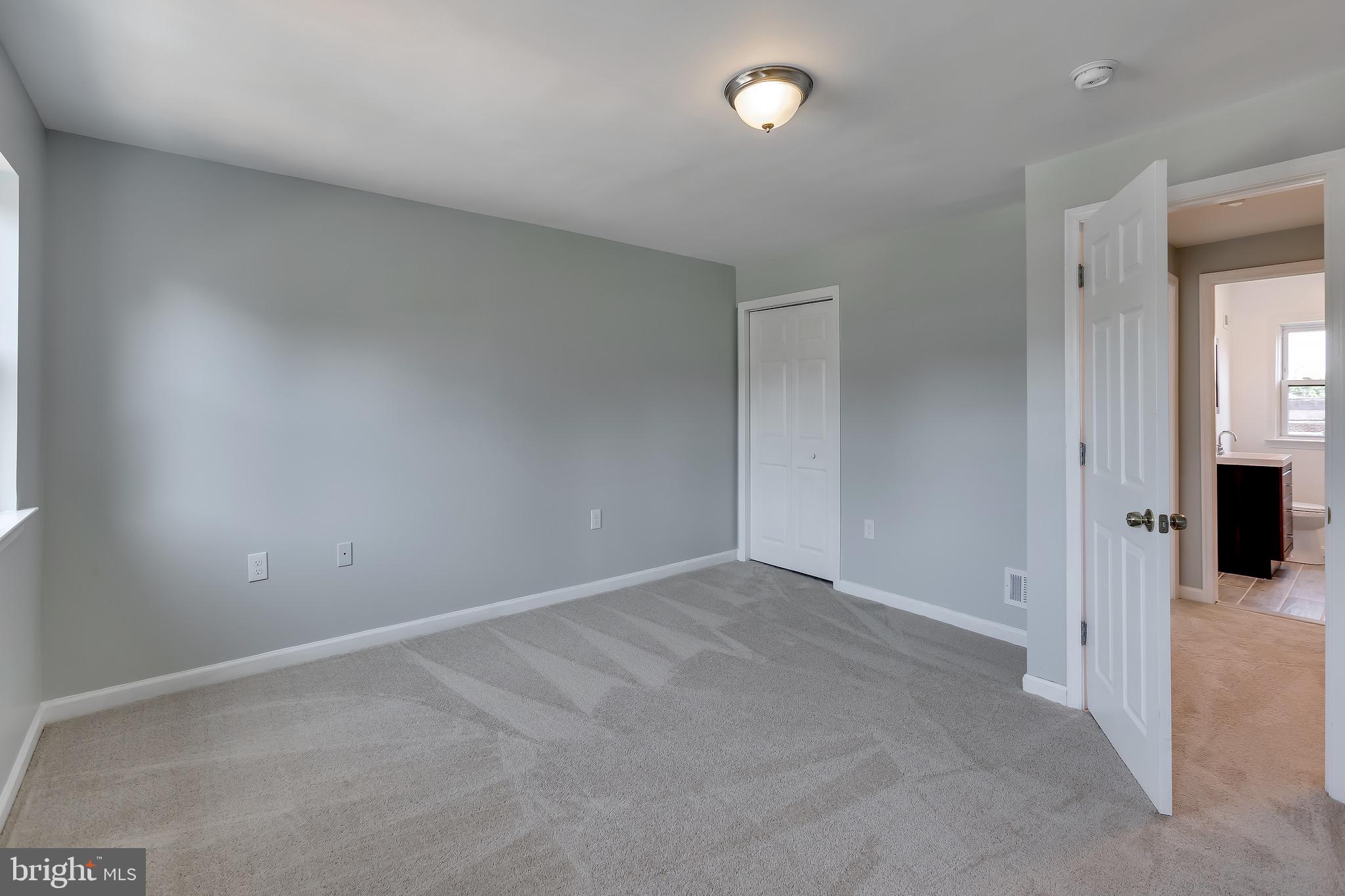 228 West Edgevale Road Baltimore, MD 21225 - Photo 18 of 39