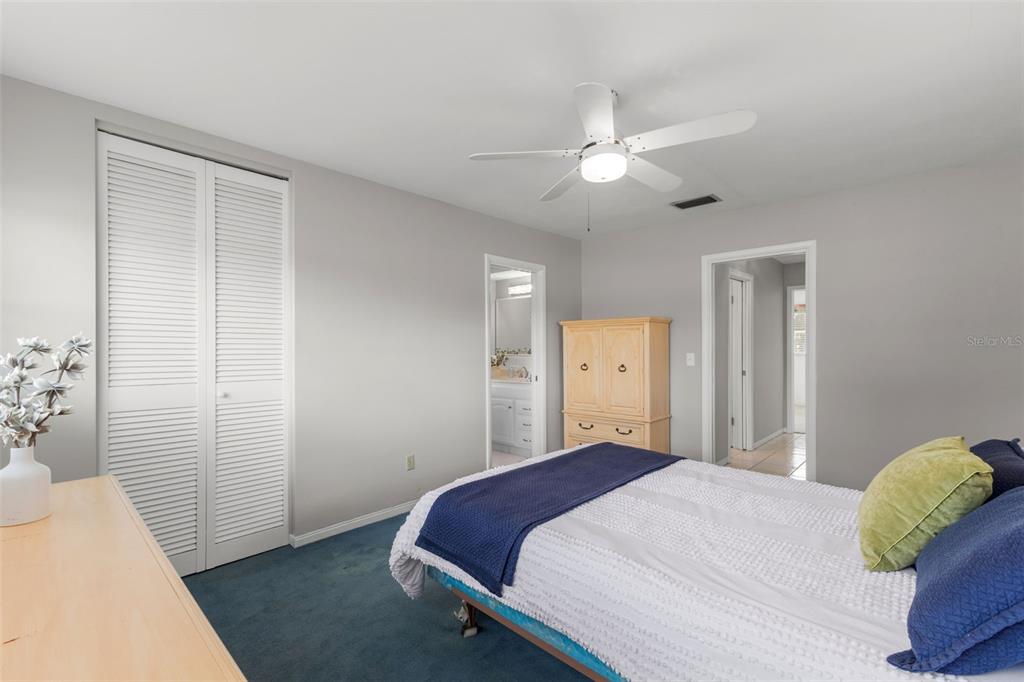 2019 High Ridge Drive Clearwater, FL 33763 - Photo 18 of 32