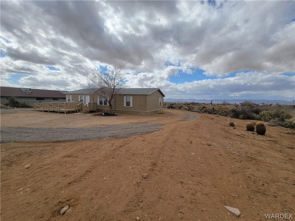 3469 Bouse Road Golden Valley, AZ 86413 - Photo 4 of 37