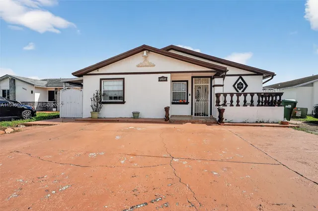 $529,000 | 19537 Northwest 50th Court, Miami Gardens, FL 33055