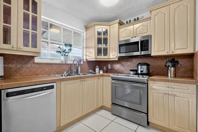 $529,000 | 19537 Northwest 50th Court, Miami Gardens, FL 33055