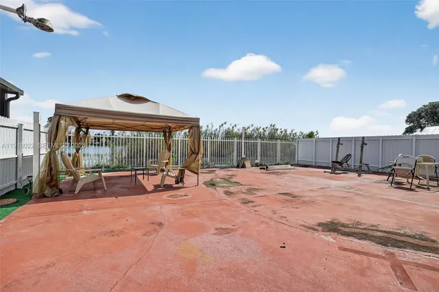 $529,000 | 19537 Northwest 50th Court, Miami Gardens, FL 33055