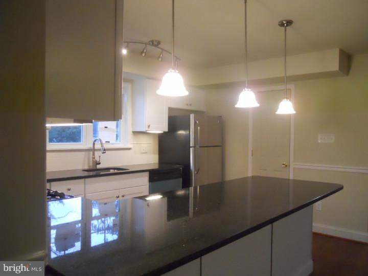 11 Devonwood Road Wayne, PA 19087 - Photo 11 of 21 Kitchen