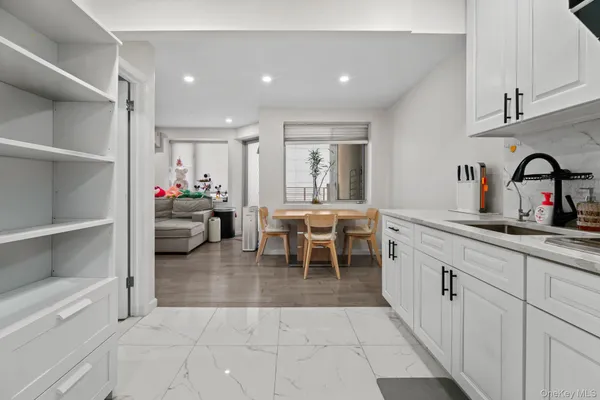 $788,000 | 37-20 Prince Street, Unit 11B | Downtown Flushing