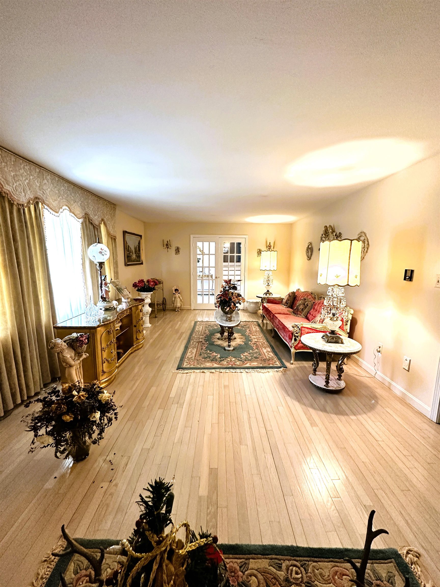 33 Sharon Road Windham, NH 03087 - Photo 6 of 29