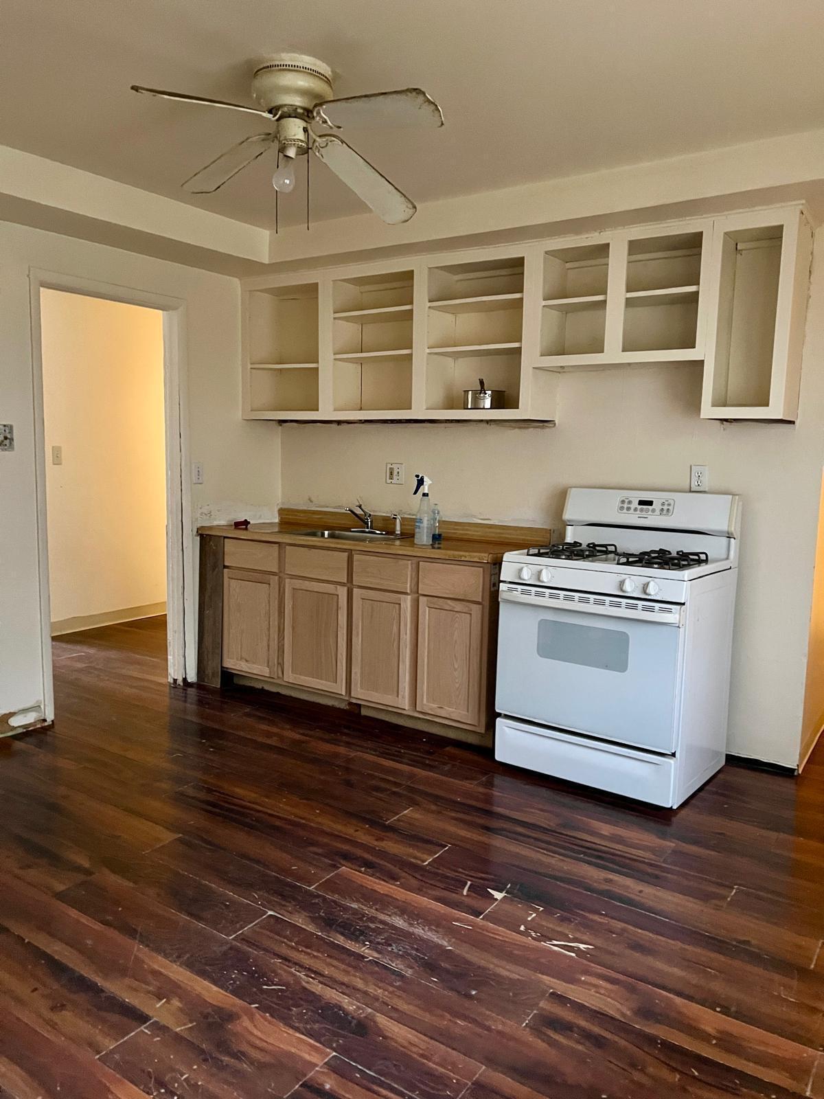 3514 Spruce Street Inkster, MI 48141 - Photo 7 of 15 Kitchen area