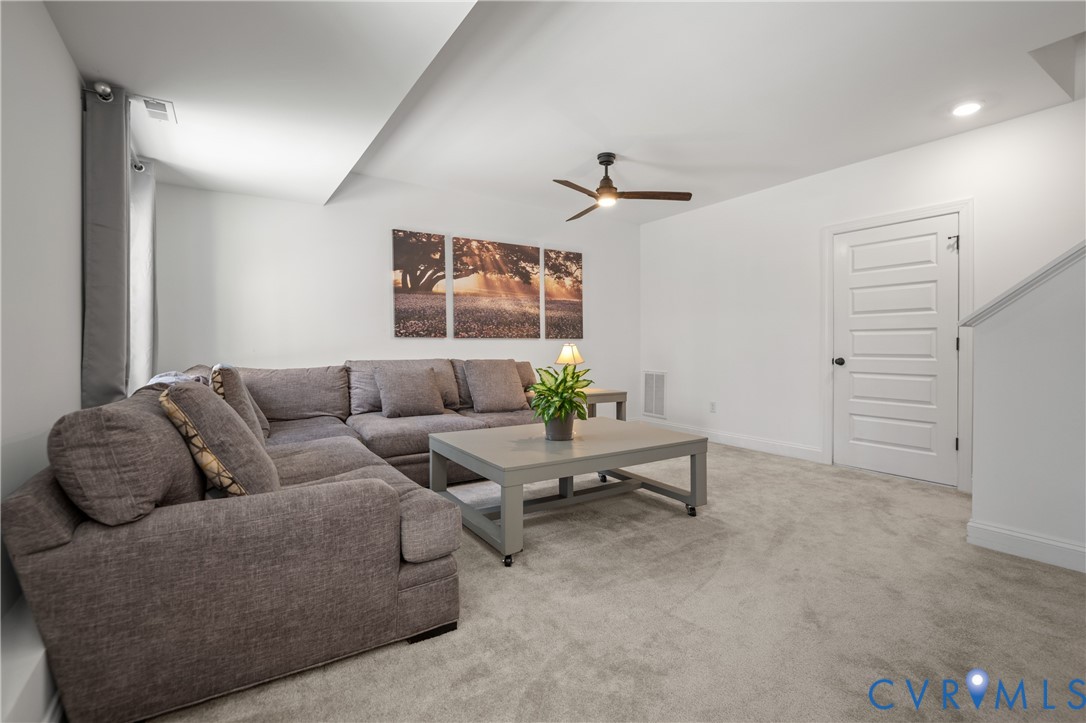 4614 Crossgate Road Chester, VA 23831 - Photo 12 of 50