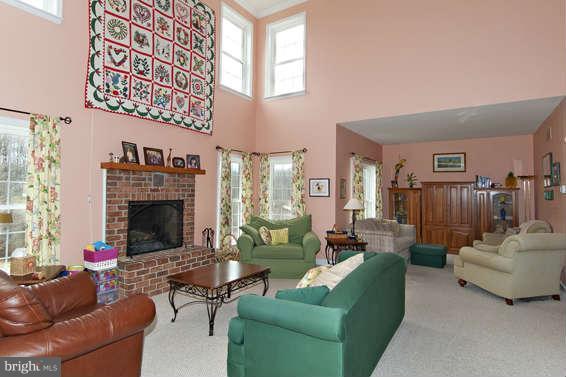 4411 Powells Run Road Randallstown, MD 21133 - Photo 14 of 30 Family Room