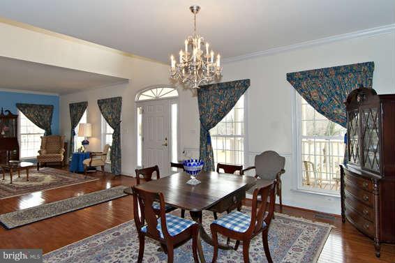 4411 Powells Run Road Randallstown, MD 21133 - Photo 8 of 30 Dining Room