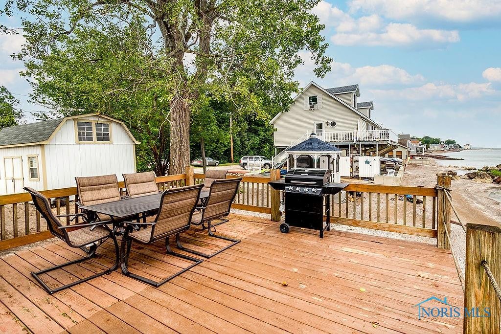 9745 West Locust Point Road Oak Harbor, OH 43449 - Photo 43 of 50 Gallery Image 43