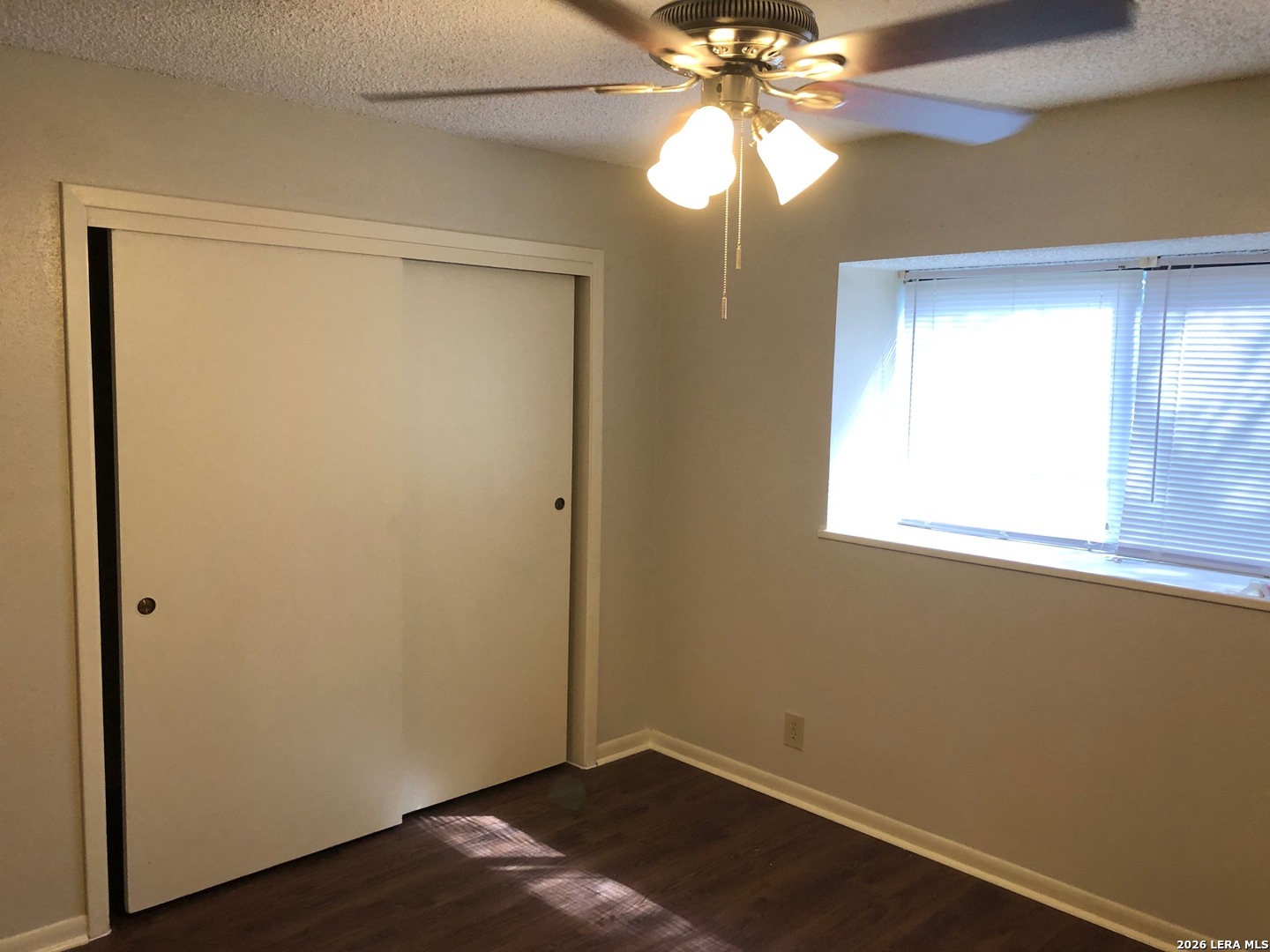 7220 Rimwood Street Live Oak, TX 78233 - Photo 3 of 28