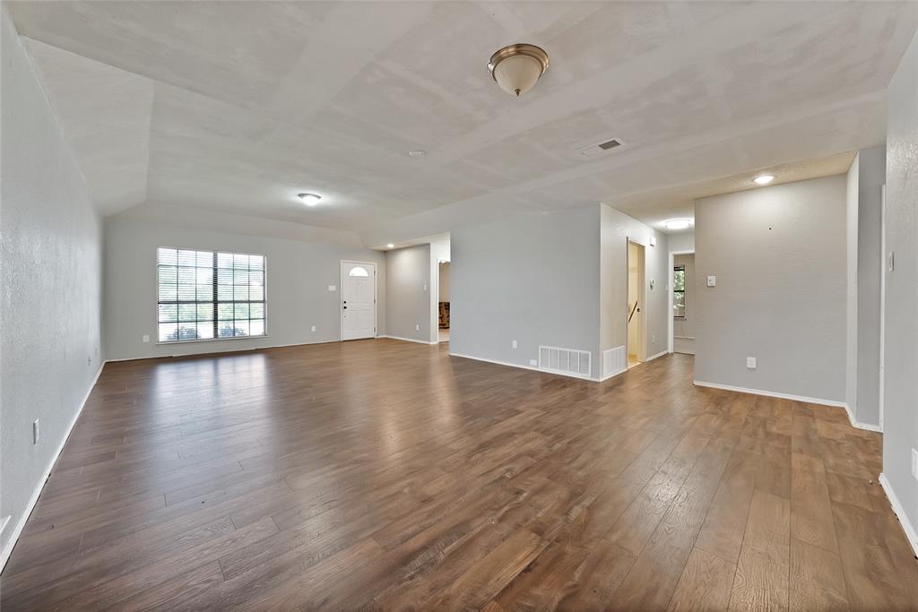 7337 Indiana Avenue Fort Worth, TX 76137 - Photo 7 of 16