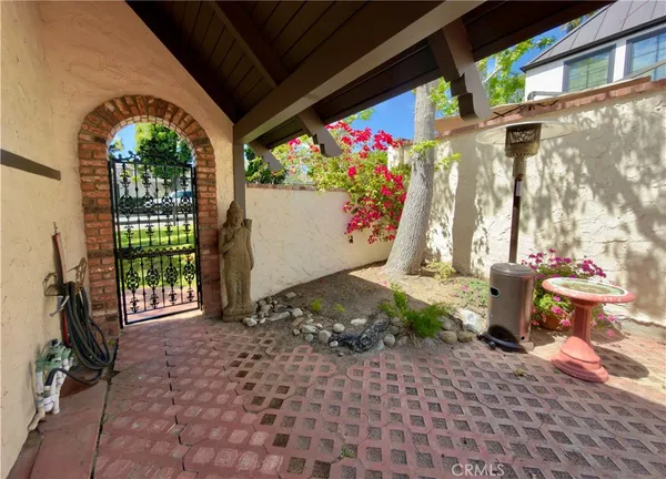 $18,000 | 327 Aster Street, Laguna Beach, CA 92651