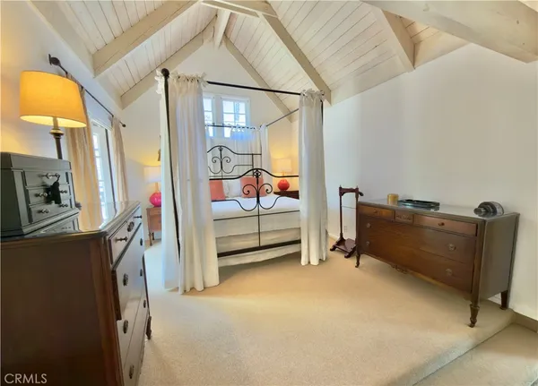 $18,000 | 327 Aster Street, Laguna Beach, CA 92651