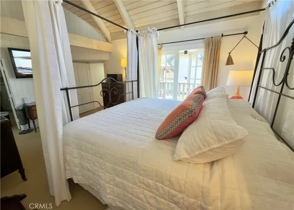 $18,000 | 327 Aster Street, Laguna Beach, CA 92651