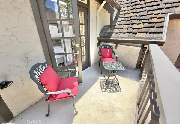 $18,000 | 327 Aster Street, Laguna Beach, CA 92651