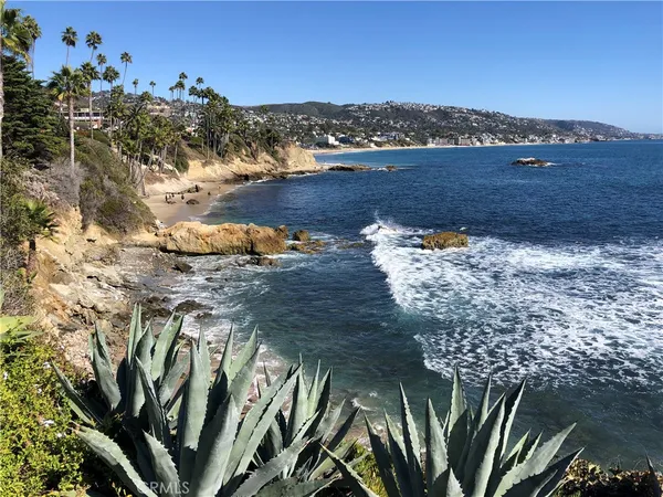 $18,000 | 327 Aster Street, Laguna Beach, CA 92651