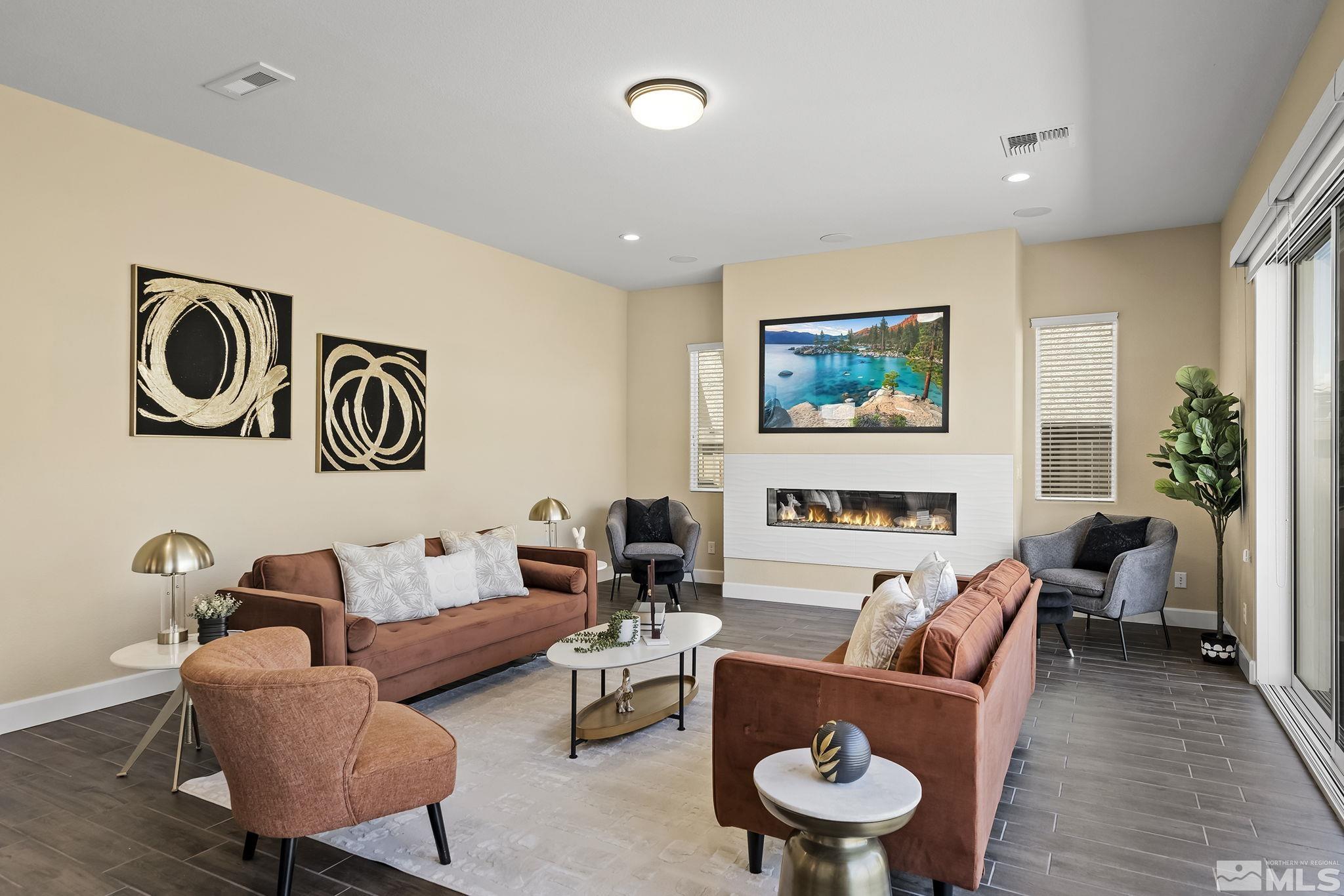 2995 Bonfire Lane Reno, NV 89521 - Photo 11 of 40 a living room with furniture and a large window