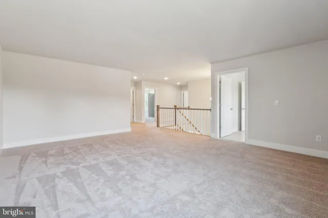 $959,990 | 7838 Holston Lane, Broad Run, VA 20137