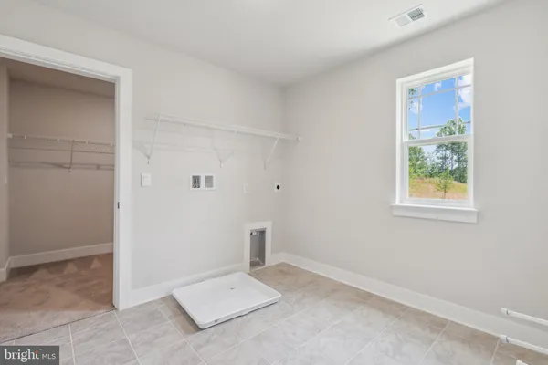 $969,990 | 7838 Holston Lane, Broad Run, VA 20137