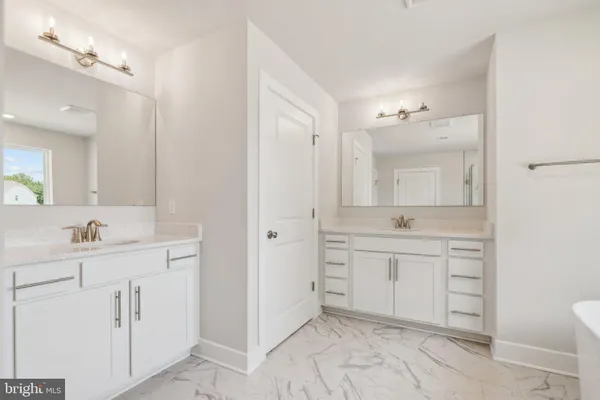 $969,990 | 7838 Holston Lane, Broad Run, VA 20137