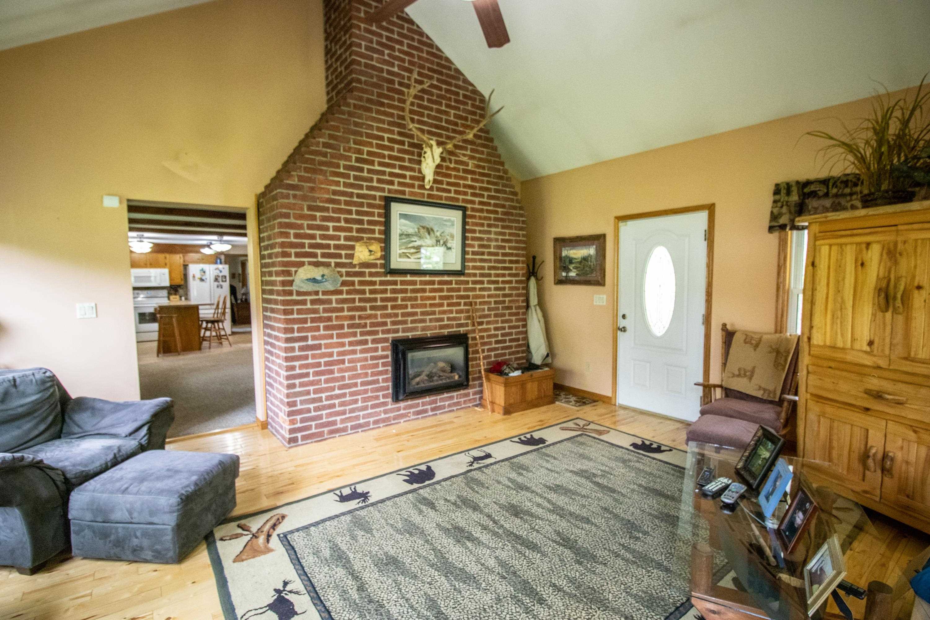 5377 East Vienna Road Clio, MI 48420 - Photo 16 of 51