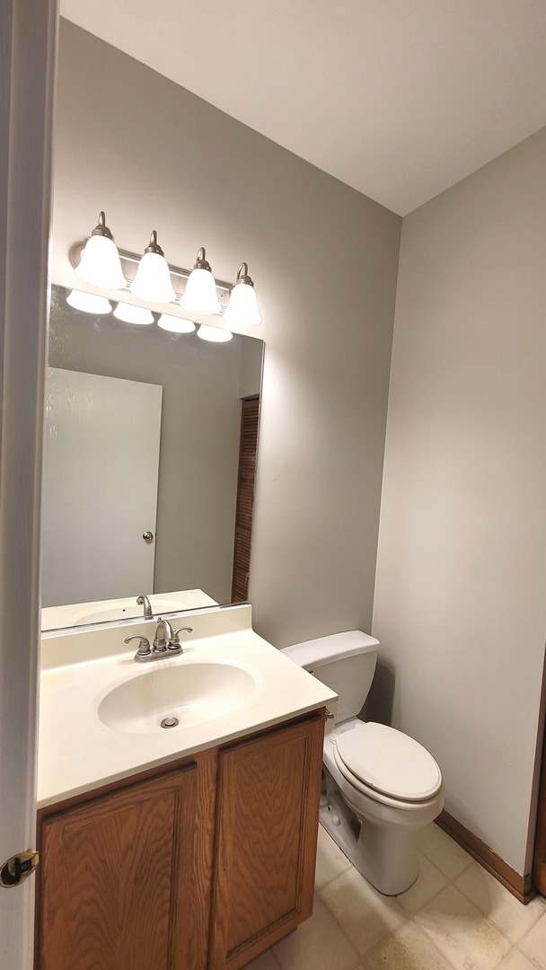 1553 Azalea Circle Romeoville, IL 60446 - Photo 21 of 42 Gallery Image 21