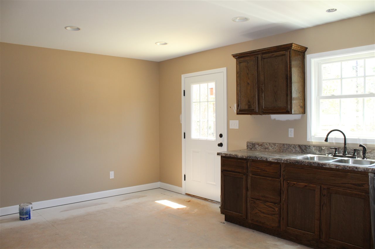 4599 Sawmill Road Gray Court, SC 29645 - Photo 9 of 23 Gallery Image 9