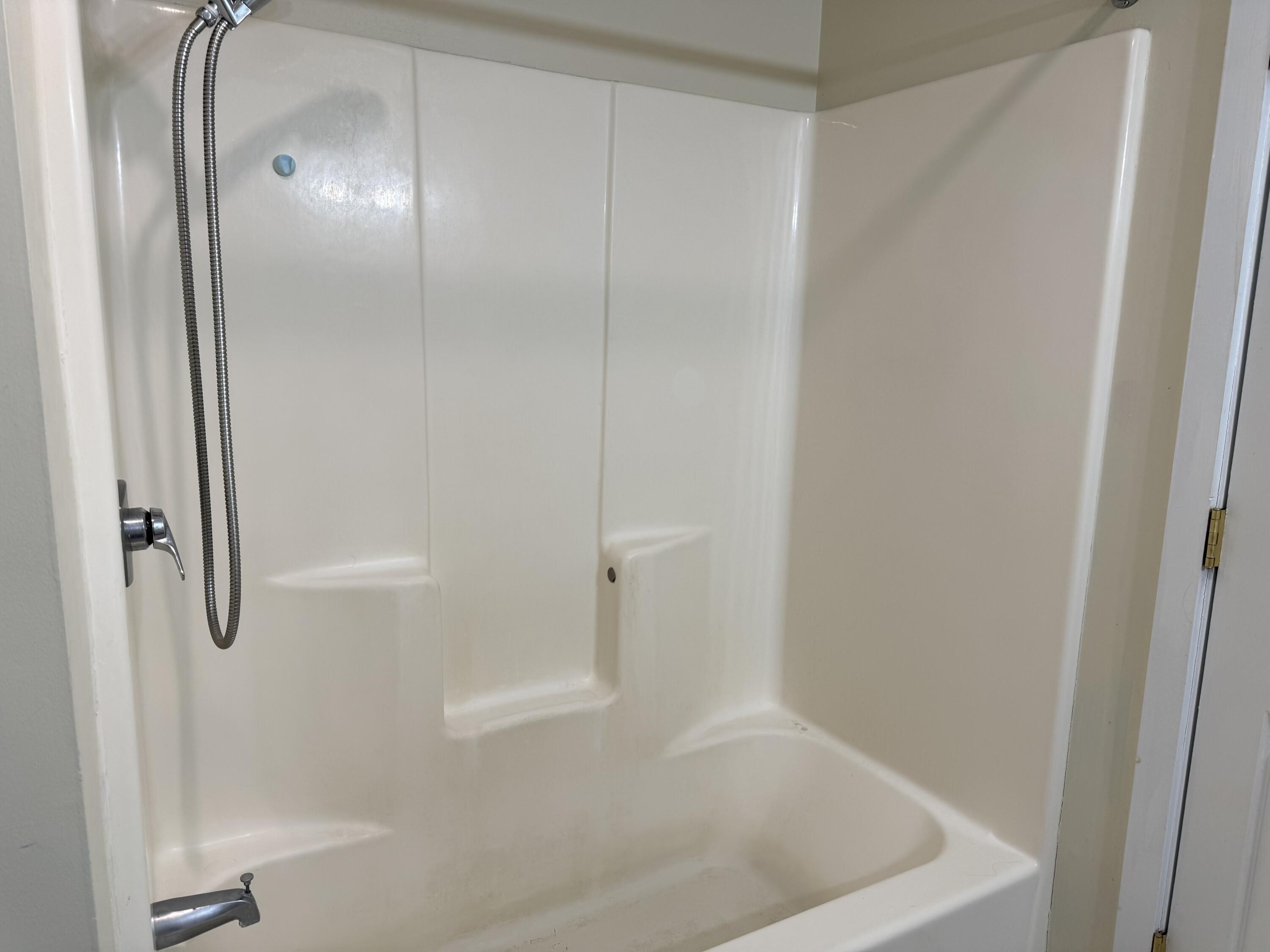 88 Munroe Lane, Unit 88 Topsham, ME 04086 - Photo 10 of 13 IMG_3366