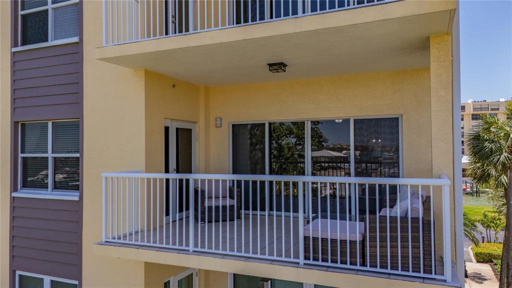 425 150th Avenue, Unit 2301 Madeira Beach, FL 33708 - Photo 43 of 67 a view of a balcony