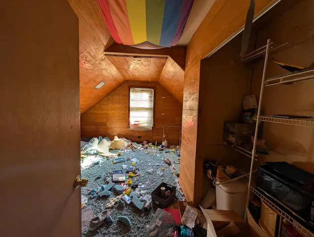 a view of a entryway door of the house