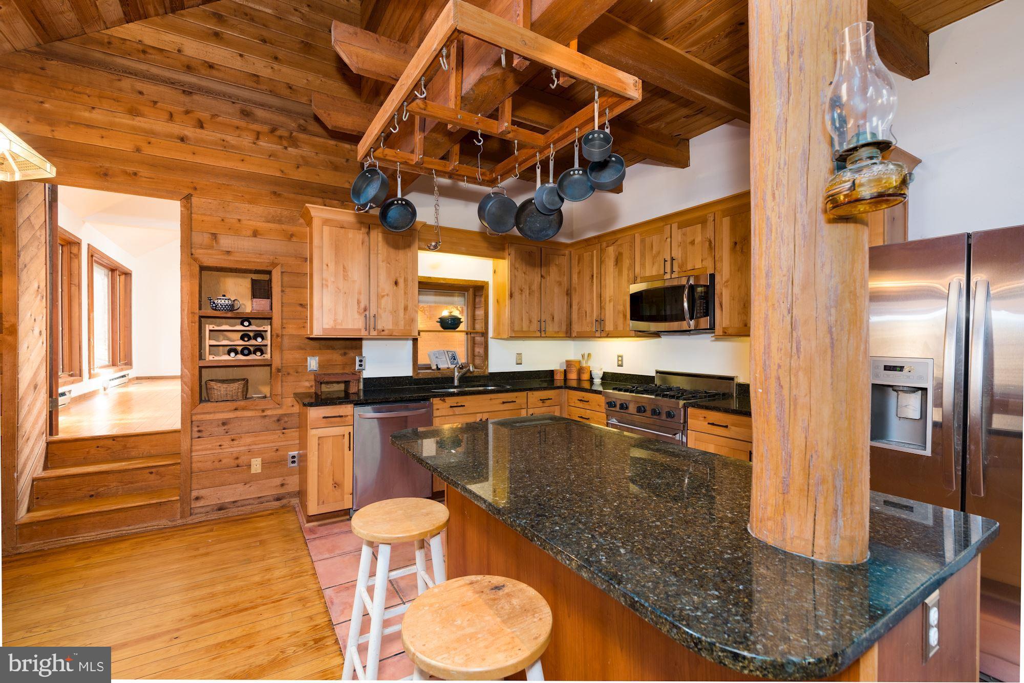 902 Harris Hollow Road Washington, VA 22747 - Photo 4 of 29 Updated Kitchen