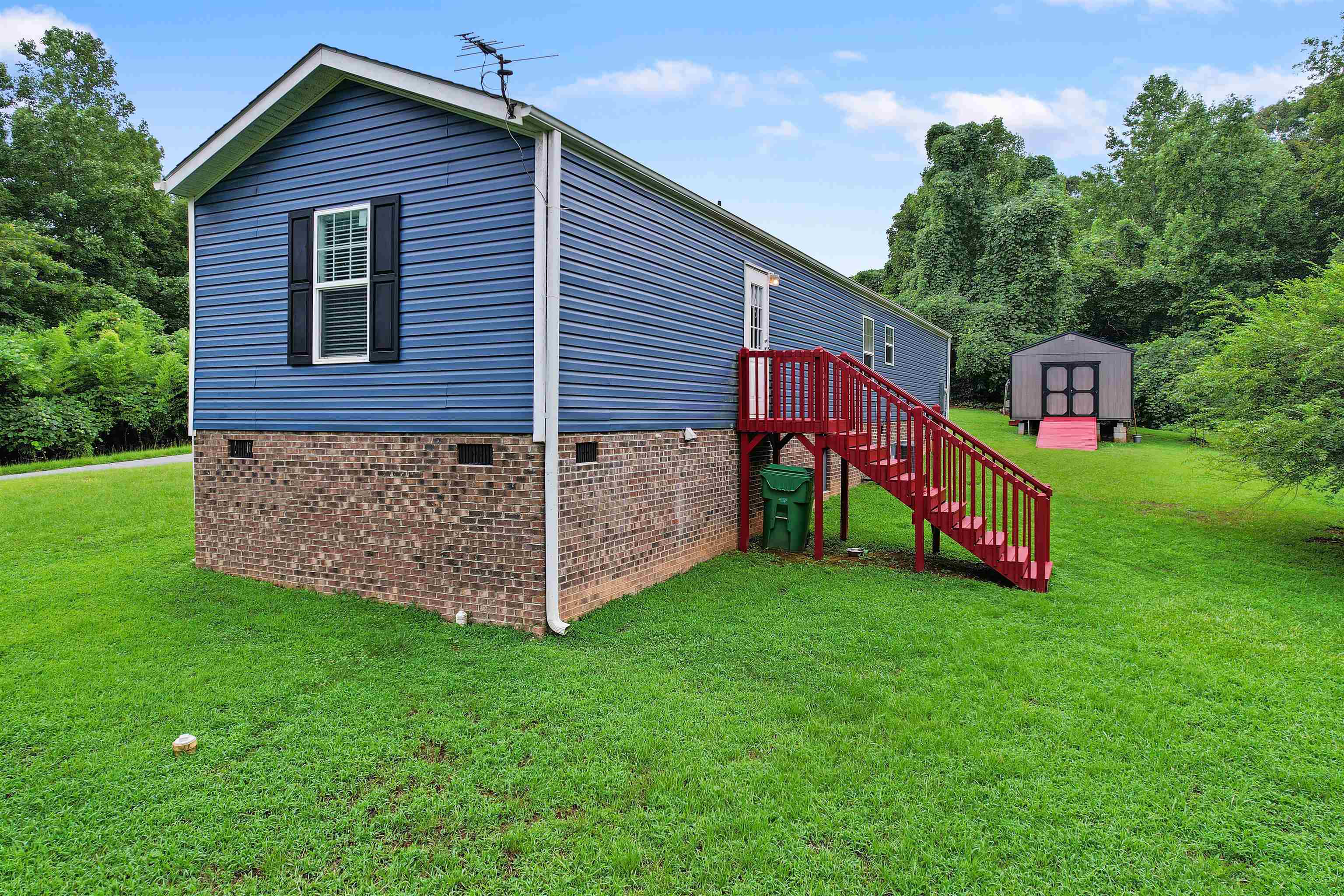 171 Cats Creek Road Gaffney, SC 29340 - Photo 3 of 25 Gallery Image 3