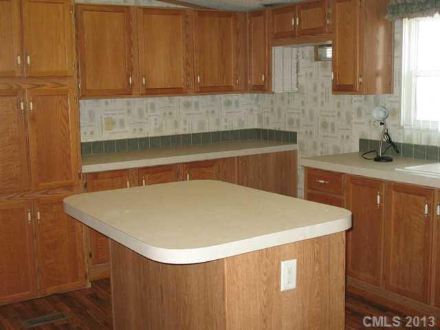 123 Robs Court Grover, NC 28073 - Photo 6 of 16 Gallery Image 6