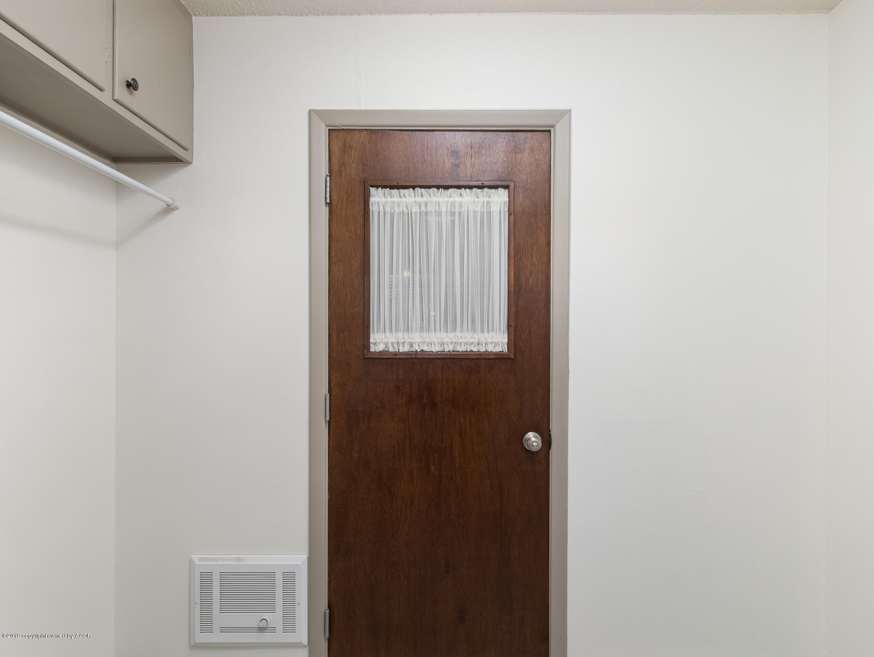 4207 Kingston Road Amarillo, TX 79109 - Photo 18 of 22 Utility Room