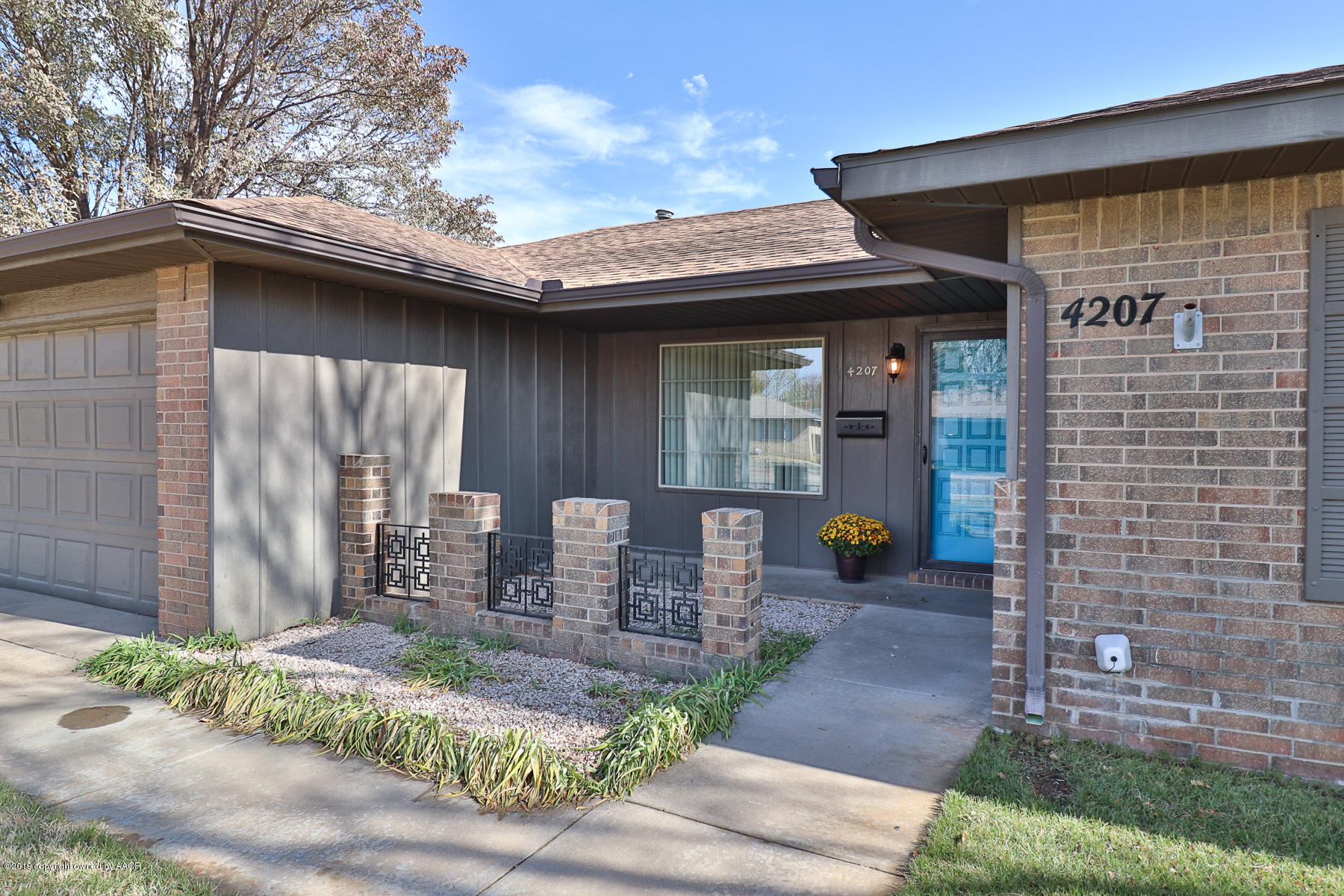 4207 Kingston Road Amarillo, TX 79109 - Photo 4 of 22 Front Porch