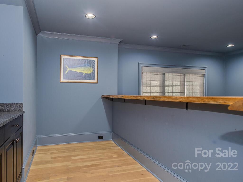 3013 Manor Road Charlotte, NC 28209 - Photo 23 of 41 a view of an empty room and window