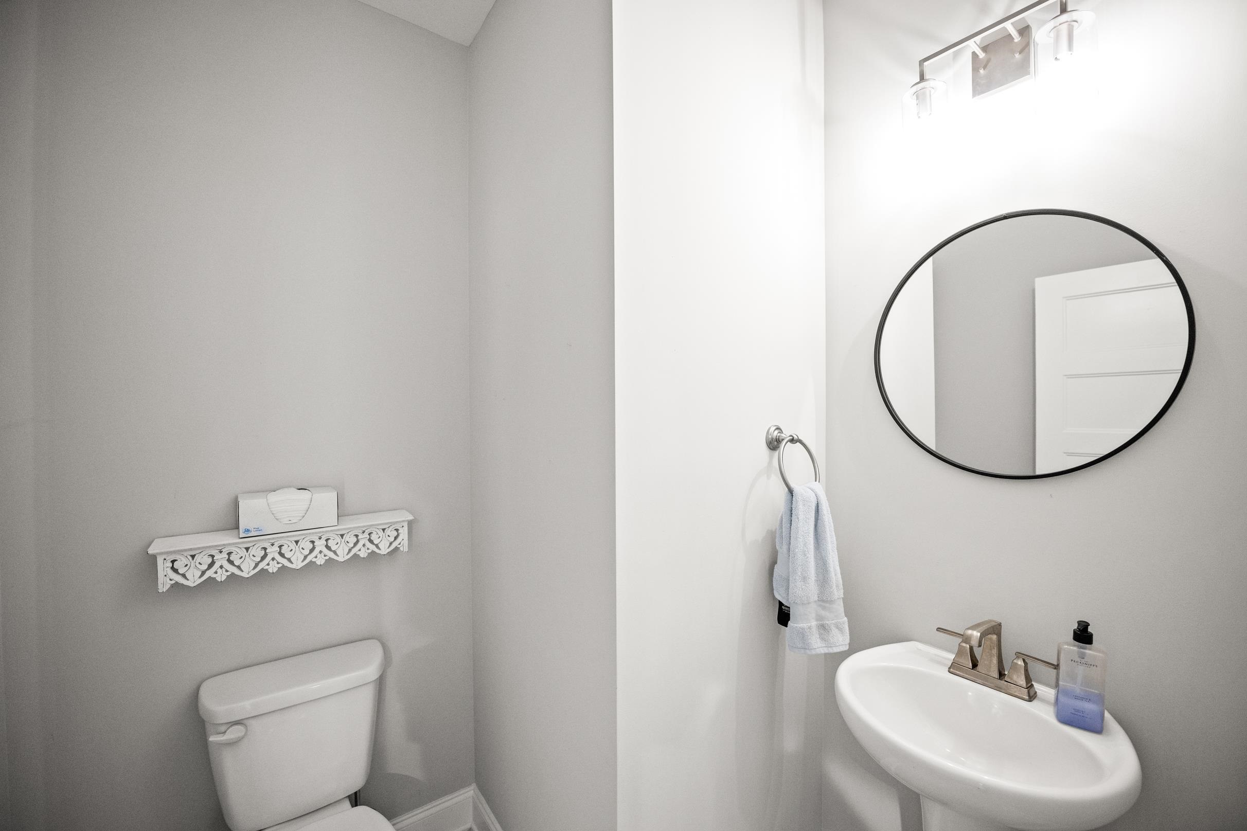335 Garrison Boulevard Fairhope, AL 36532 - Photo 29 of 53 Bathroom