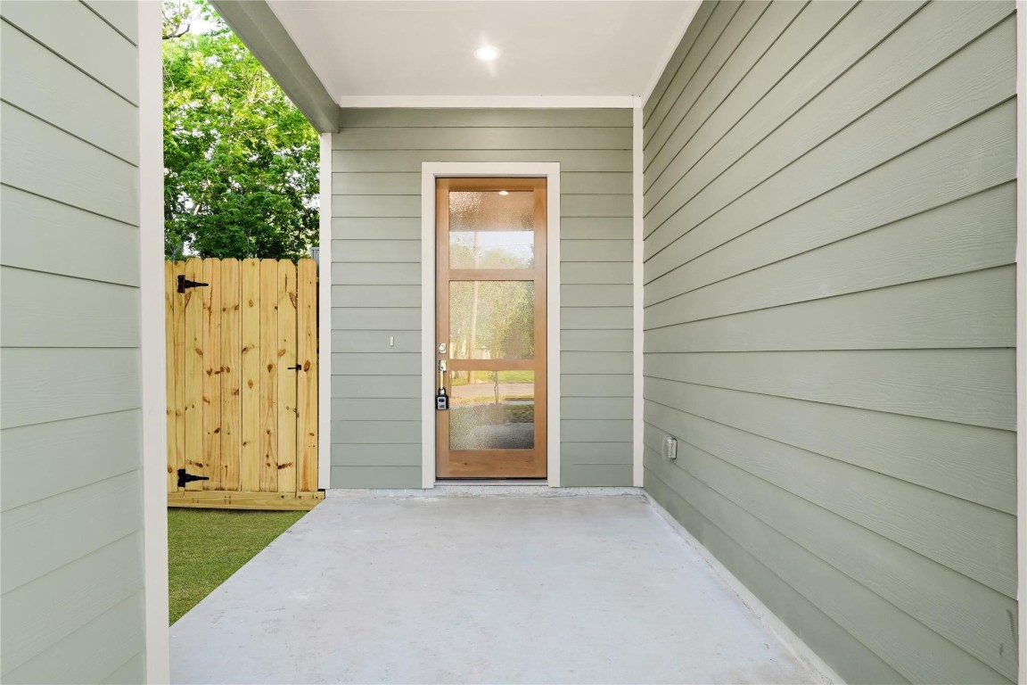 4019 Stassen Street, Unit A Houston, TX 77051 - Photo 2 of 35 Welcome Home!