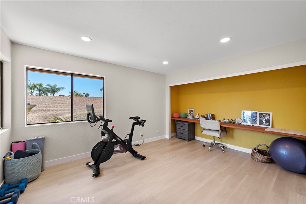 5649 Roane Drive Oceanside, CA 92057 - Photo 23 of 42 a view of a room with gym equipment