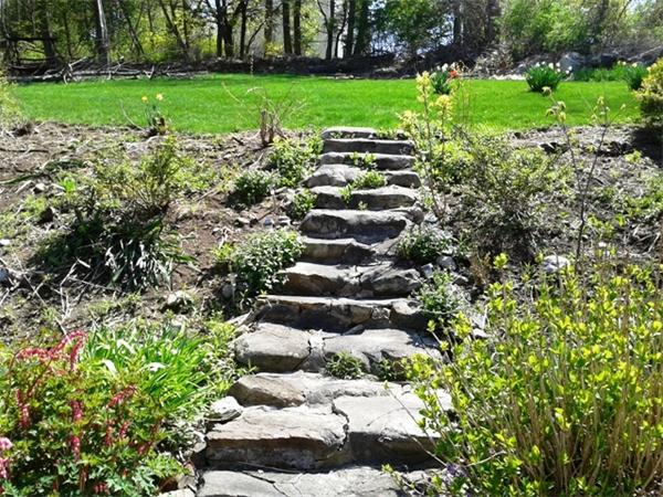 190 Roundtop Road Marlborough, MA 01752 - Photo 17 of 21 Gallery Image 17