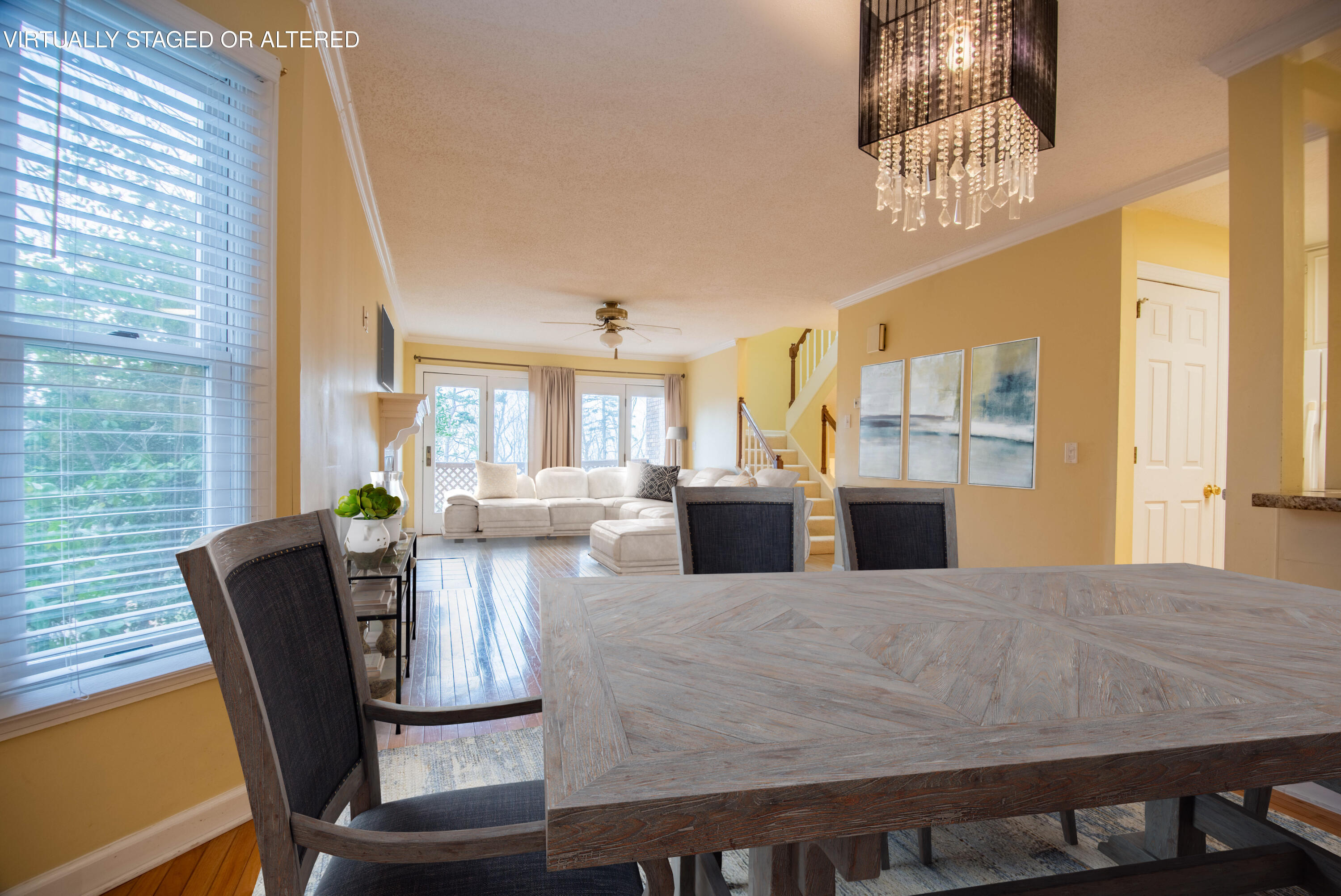 527 Winterview Lane Chattanooga, TN 37409 - Photo 9 of 53 Winterview dining_living