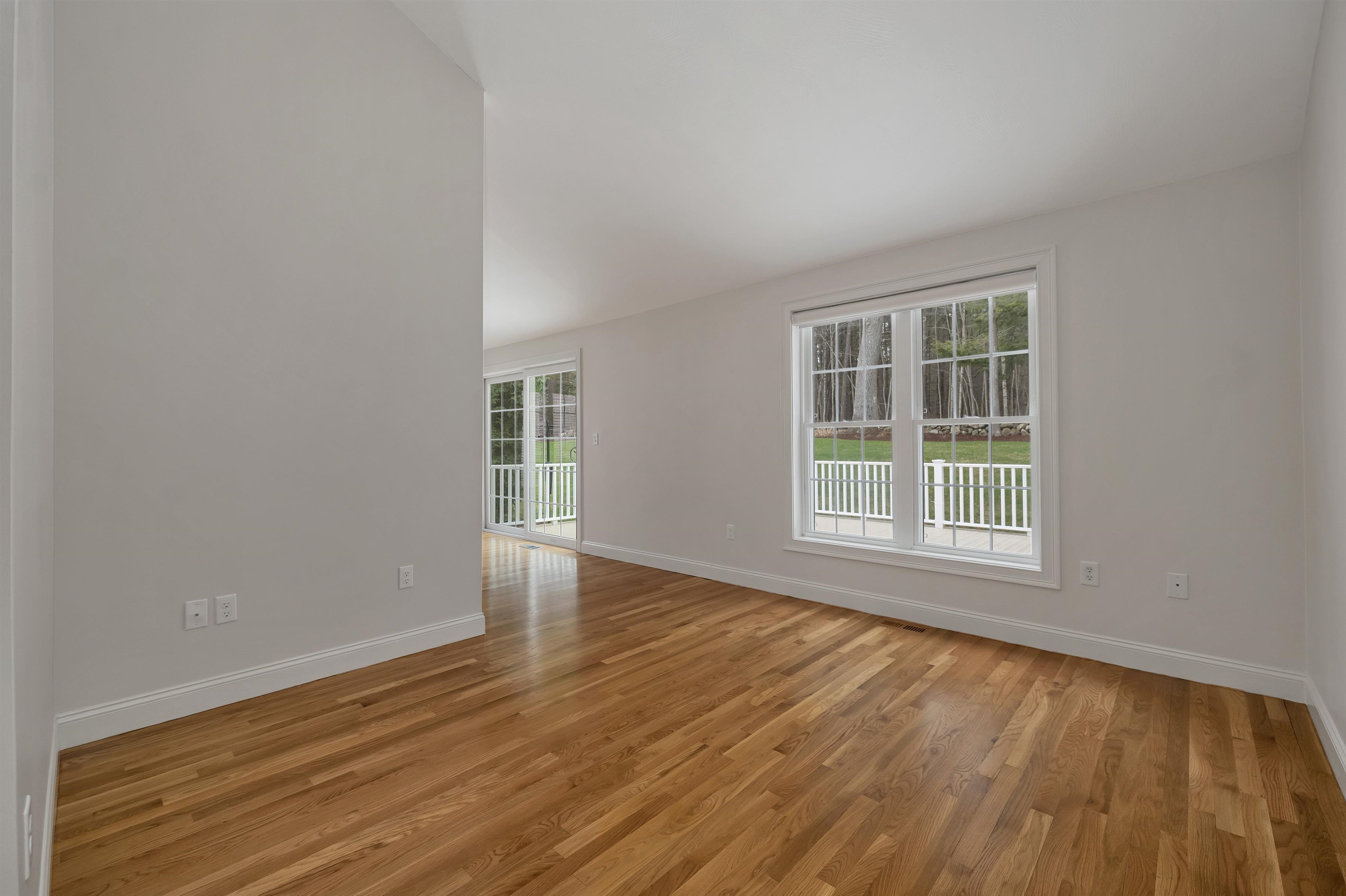 131 Hampton Meadows Hampton, NH 03842 - Photo 11 of 42