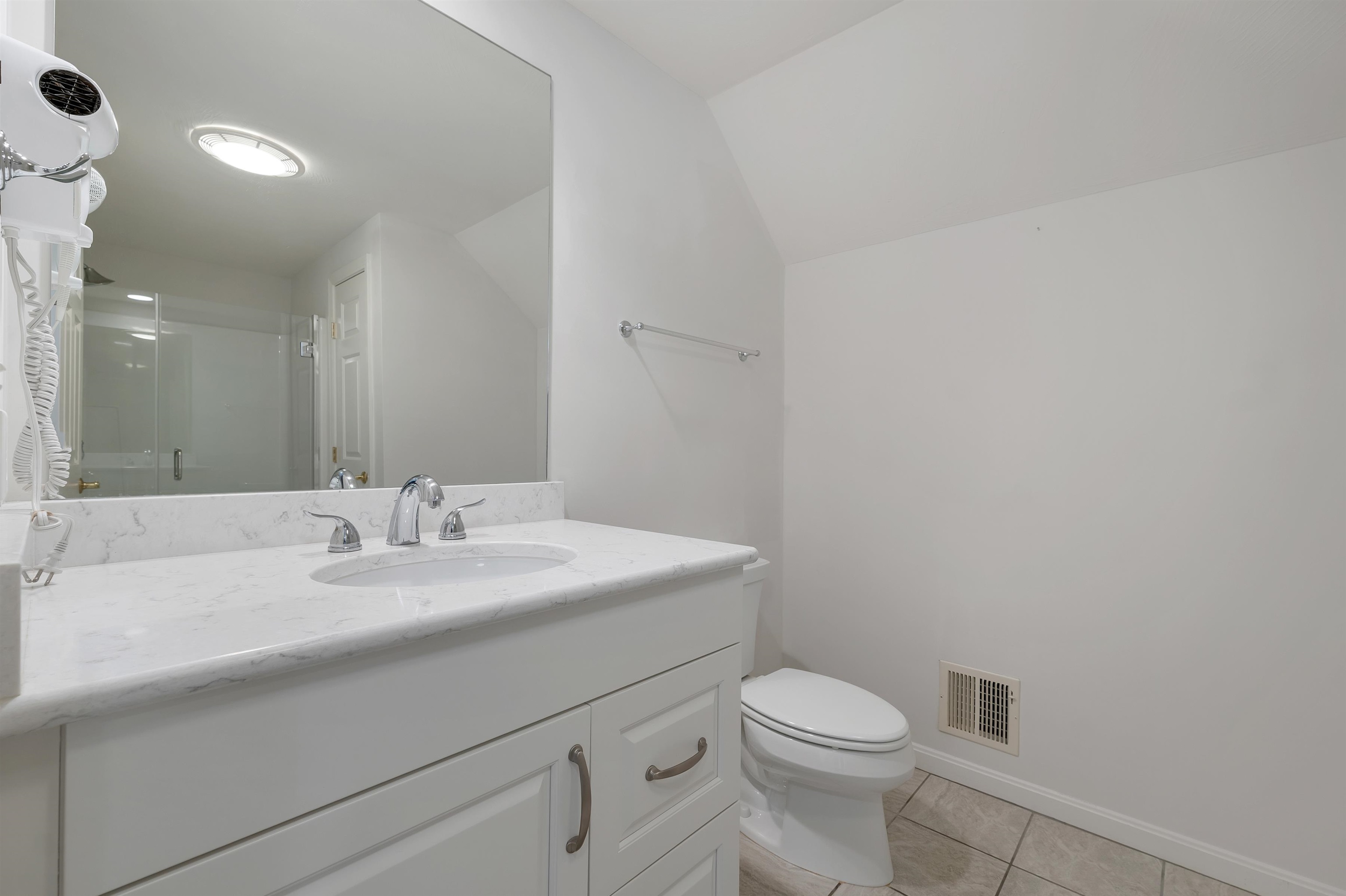 131 Hampton Meadows Hampton, NH 03842 - Photo 33 of 42