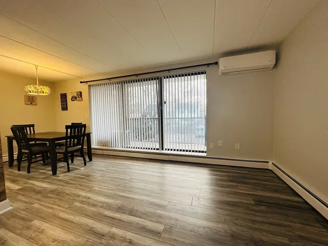 $2,600 | 267 Lake Street, Unit 3, Weymouth, MA 02189