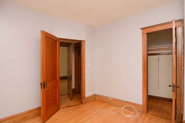 $2,890 | 2225 West Walton Street, Unit 2, Chicago, IL 60622