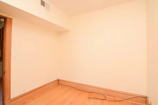 $2,890 | 2225 West Walton Street, Unit 2, Chicago, IL 60622